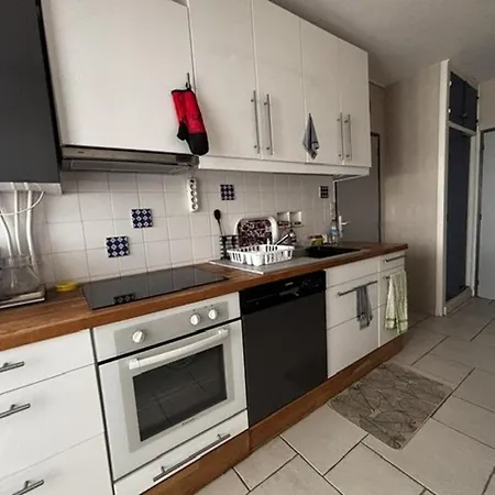 Apartment Au Coeur De Royan, Loggia - 6 Pers. - Fr-1-494-226